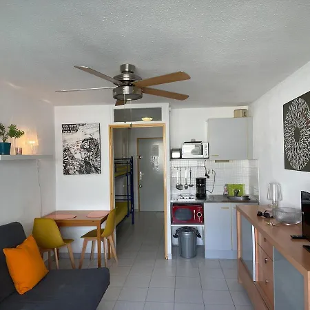 Ensoleille 5 Min De La Du Roi Appartement *